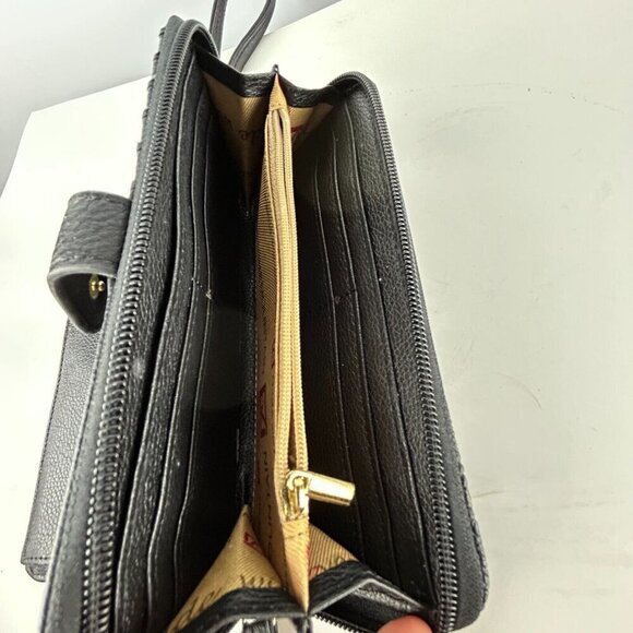 Stone Mountain Embossed Paisley Black Leather Wallet Wristlet Clutch 7-1/2" X 4" - Picture 8 of 12